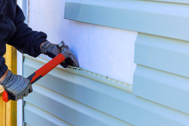 Reliable Siding Repair contractor in Newcomerstown, OH by Squared Siding